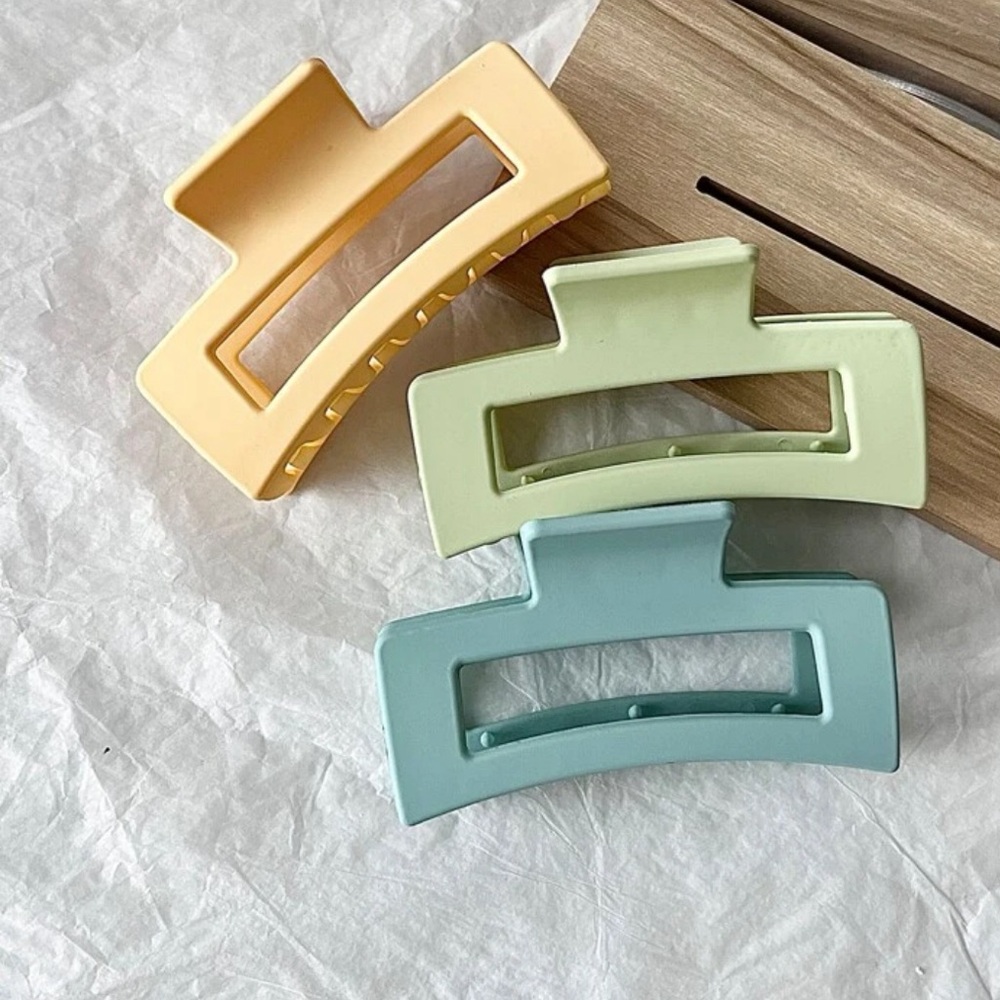 Hair claw clip set of 3